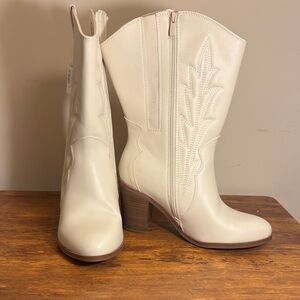 Women's Cream Western Boots